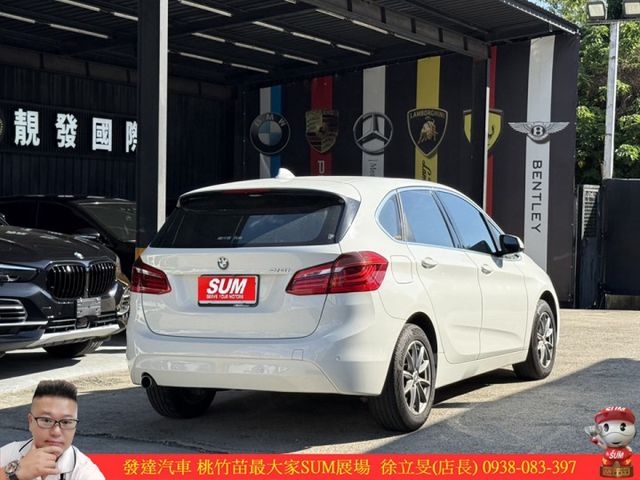 BMW 218AT 2017年12月 1.5 白 5255 順  第13張相片