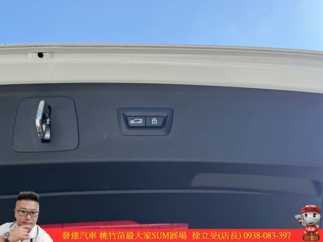 BMW 218AT 2017年12月 1.5 白 5255 順  第14張相片
