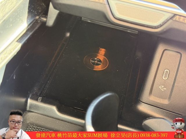 BENZ GLE250D 4MATIC 2017年 2.1 銀 7377  第17張相片