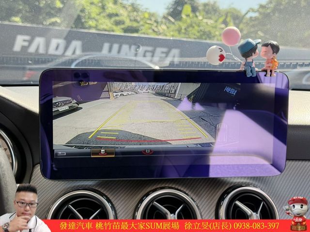 BENZ GLA180 2016年 1.6 白 8355 順  第13張相片