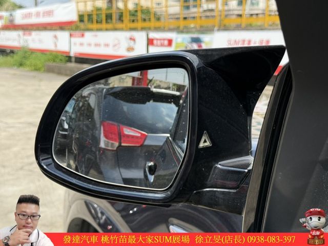 BMW X4 20I 2017年 2.0 黑 5878  第4張相片