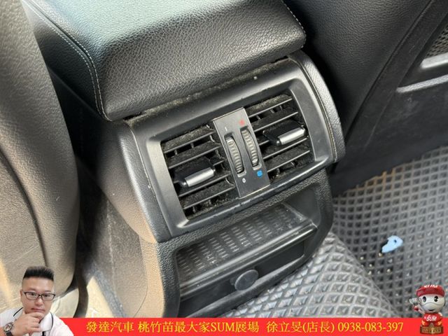 BMW X4 20I 2017年 2.0 黑 5878  第10張相片