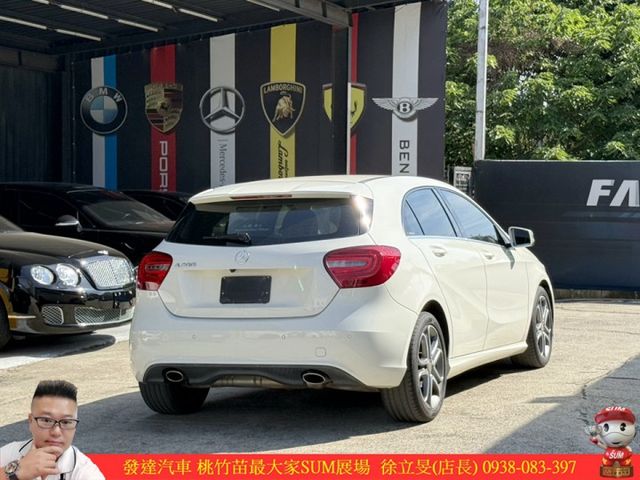 BENZ A200 2014年 1.6 白 2805  第13張相片