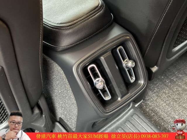 VOLVO XC40 2023年 1.5 白 1200  第10張相片