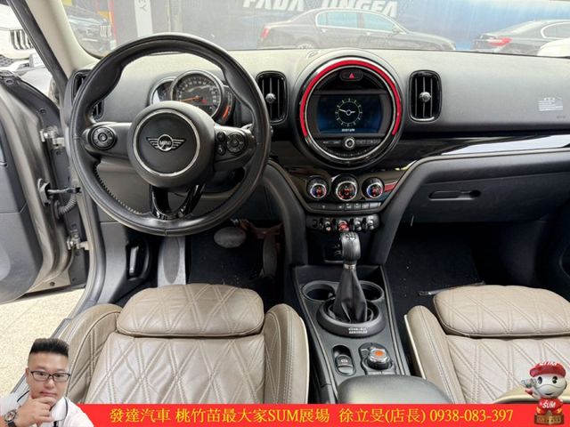 MINI COOPER COUNTRY 2018年 1.5 銀黑 1919  第7張相片