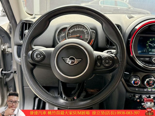 MINI COOPER COUNTRY 2018年 1.5 銀黑 1919  第8張相片