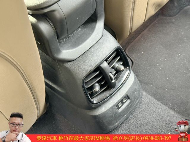 MINI COOPER COUNTRY 2018年 1.5 銀黑 1919  第9張相片