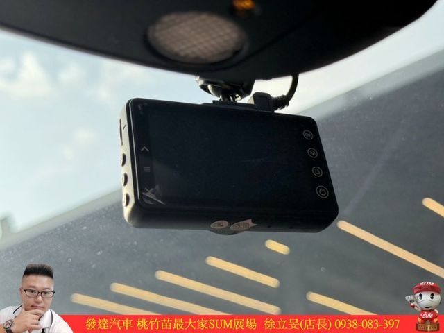 BENZ A180 2013年10月 1.6 白 9857 順  第10張相片