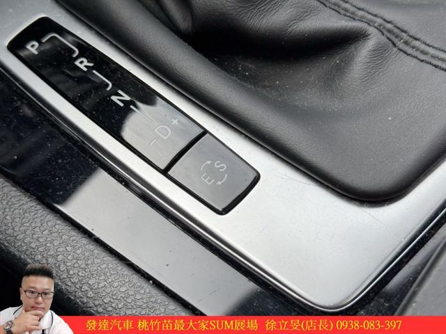 BENZ C200 2013年 1.8 銀 7368 順  第12張相片