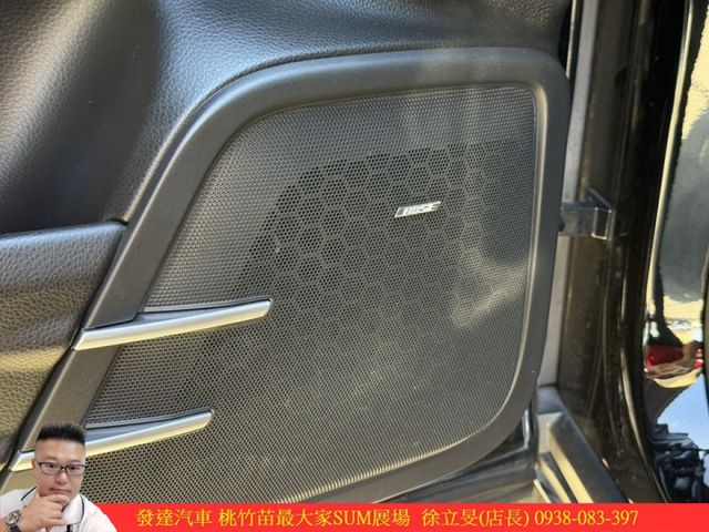 PORSCHE CAYENNE白金版 2017年 2.0 黑 9876 附順  第11張相片