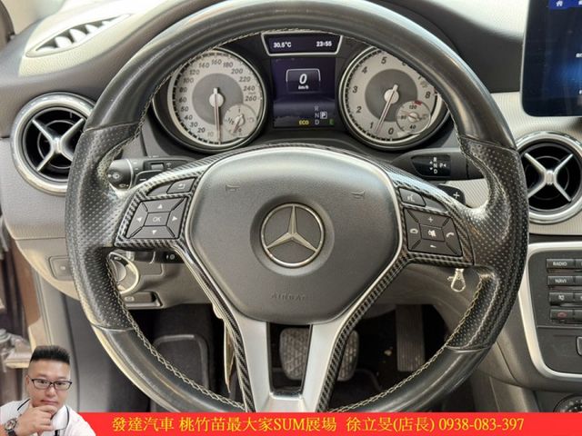 BENZ GLA200 2014年 1.6 棕 5986 TCBU  第7張相片