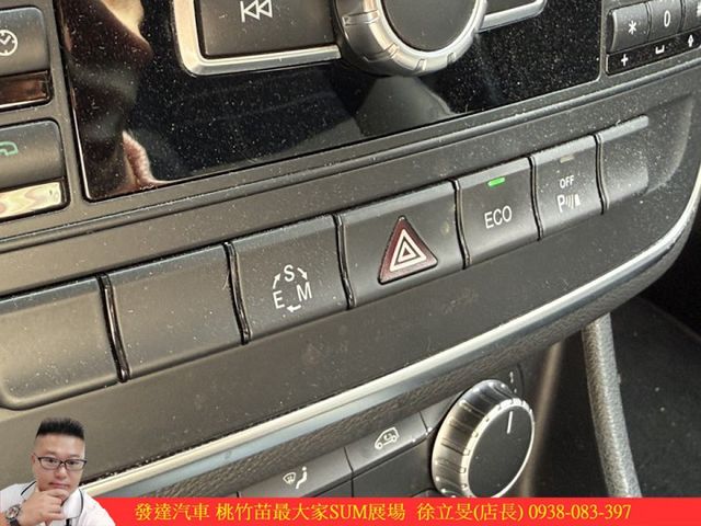 BENZ GLA200 2014年 1.6 棕 5986 TCBU  第9張相片