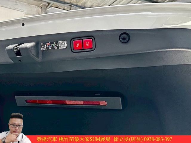 BENZ E300 4MATIC 2024年2 2.0 白 #8562  第16張相片