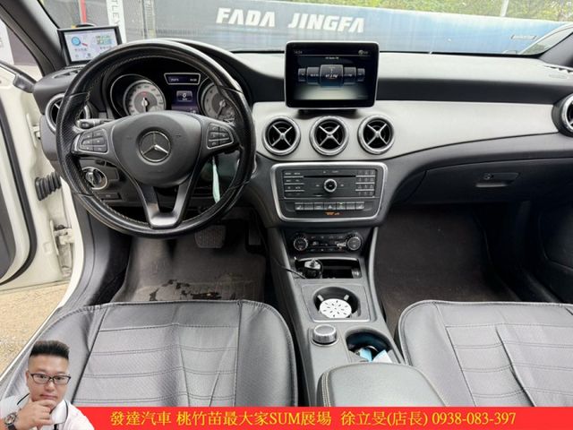 BENZ GLA250 2016年 2.0 白 0109 TCBU  第9張相片