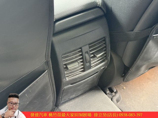 BENZ GLA250 2016年 2.0 白 0109 TCBU  第11張相片