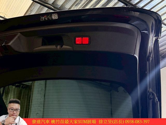 BENZ GLE53 COUPE 2022年7 3.0 黑 #6988  第18張相片