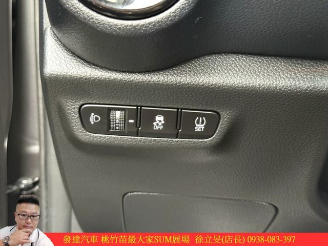 KIA PICANTO 2023年 1.2 灰 7093  第9張相片