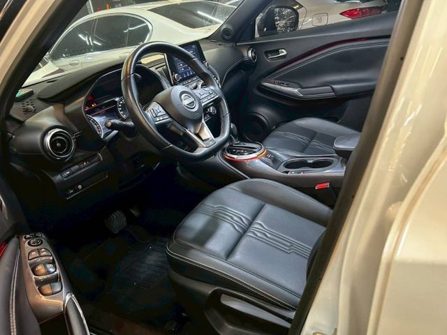 日產 JUKE 2023年 1.0 白 8593  第3張相片