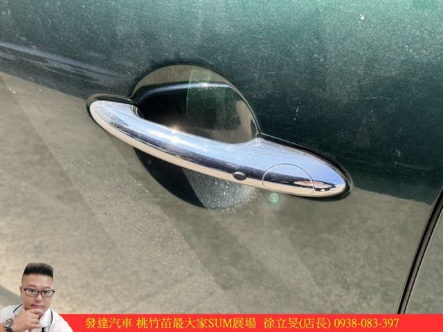 MINI COOPER COUNTRY 2017年 1.5 綠白 7608 順  第3張相片