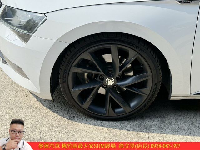 SKODA SUPERB COMBI 2017年11月 2.0 白 0085 順 寄  第3張相片