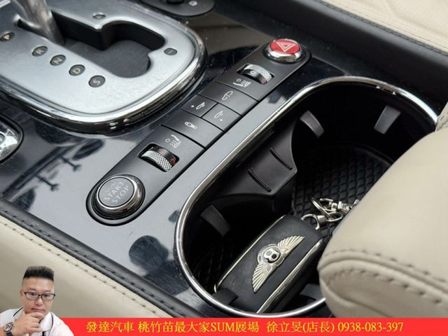 賓利 CONTINENTAL GT 2013年 6.0 銀 9585  第12張相片