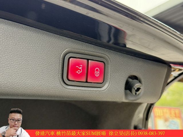 BENZ E350 2020年 2.0 黑 8696  第20張相片