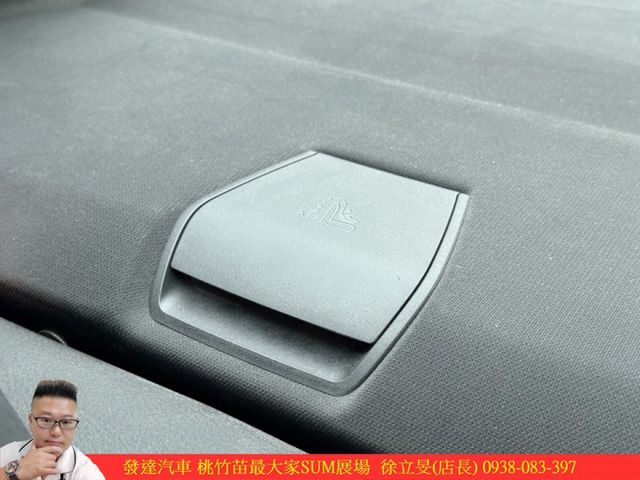 BMW 318I 2016年 1.5 白 9135 TCBU  第11張相片