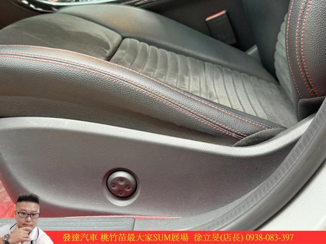 BENZ AMG A45 2018年 2.0 銀 6666  第10張相片
