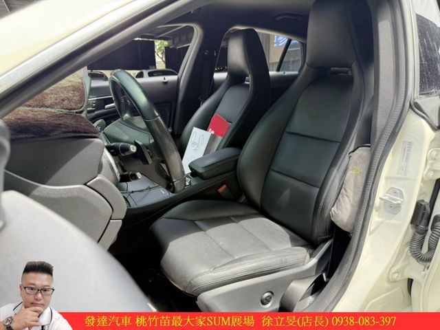 BENZ CLA200 SB  2015年 1.6 白 3707 順  第4張相片