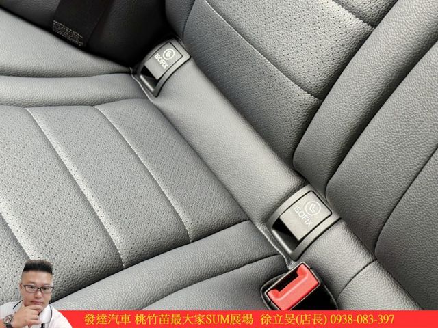 BENZ C200 2017年11月 2.0 黑 6080 順  第14張相片