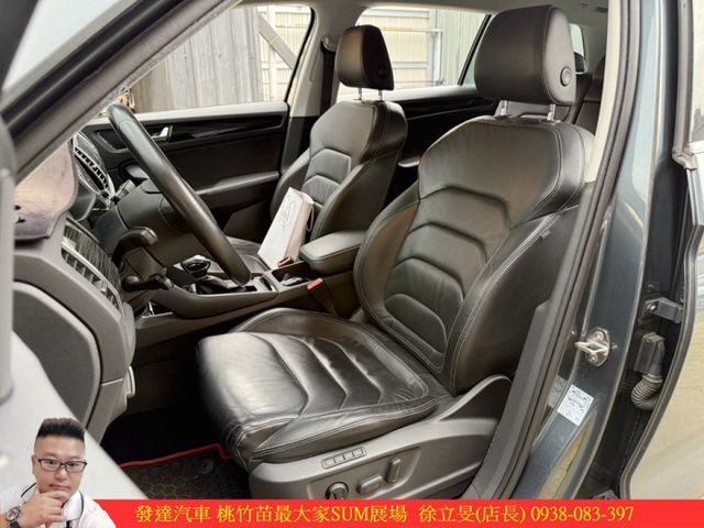 SKODA KODIAQ 7人 2020年 1.4 灰 3215  第4張相片