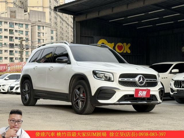 BENZ GLB200 2020年 1.3 白 5665  第2張相片
