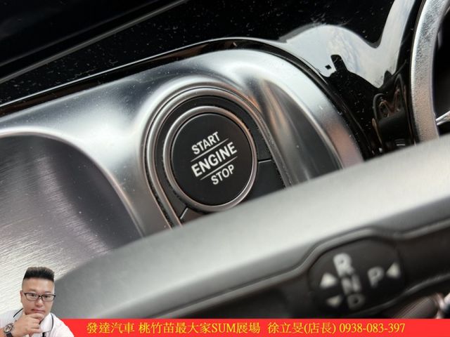 BENZ GLB200 2020年 1.3 白 5665  第13張相片