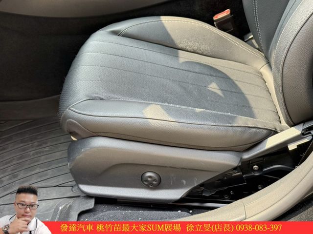 BENZ E200 63套件 2020年 黑 3289  第8張相片