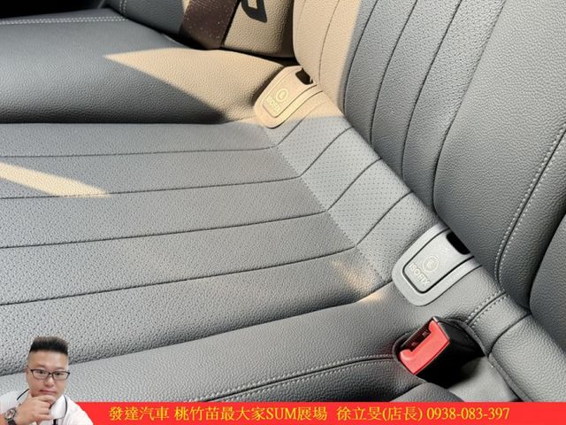 BENZ E200 63套件 2020年 黑 3289  第12張相片