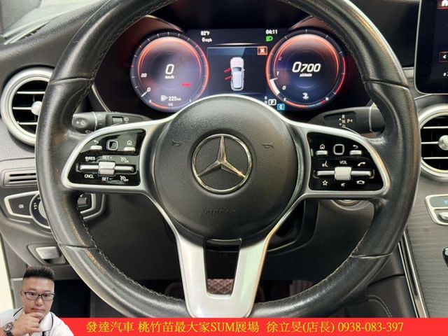 BENZ GLC300 2019年 2.0 白 1766  第9張相片