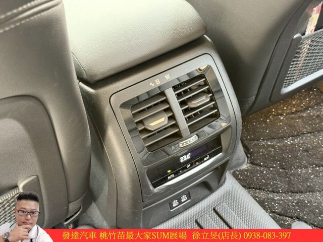 BMW X4 20I 油電 2023年 2.0 白 5000  第11張相片