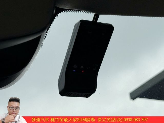 .VOLVO XC90 D4 2016年 2.0 黑 8651  第16張相片