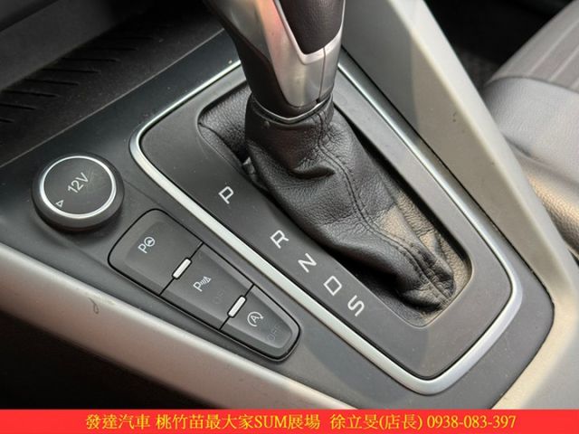 福特 FOCUS MK3.5 2019年  1.5 黑 1571  第11張相片