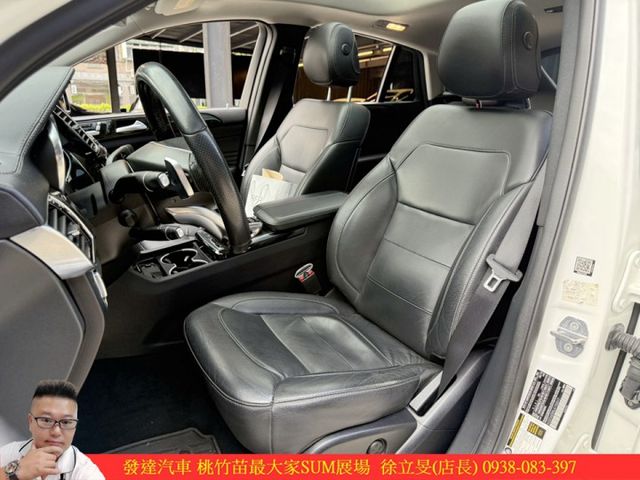 BENZ GLE43 2019年 3.0 白 2688  第5張相片