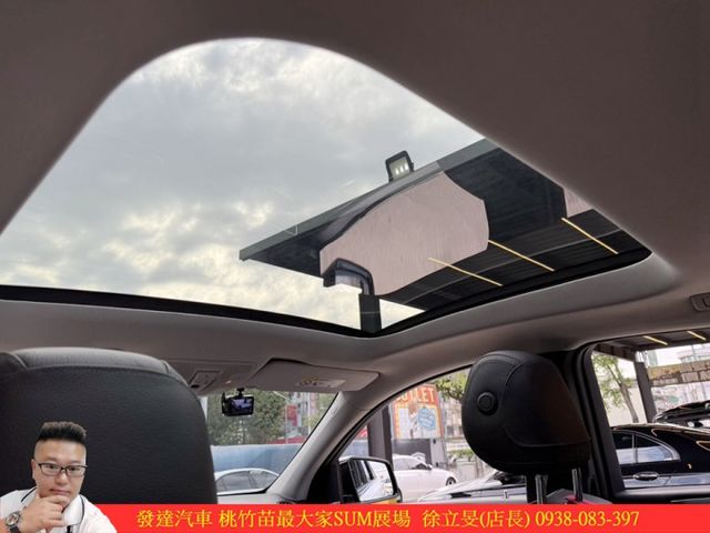 BENZ GLE43 2019年 3.0 白 2688  第13張相片