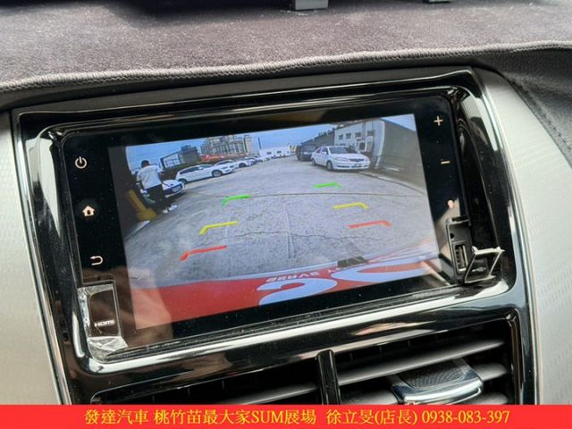 TOYOTA YARIS 2018年 1.5 銀 2627  第11張相片