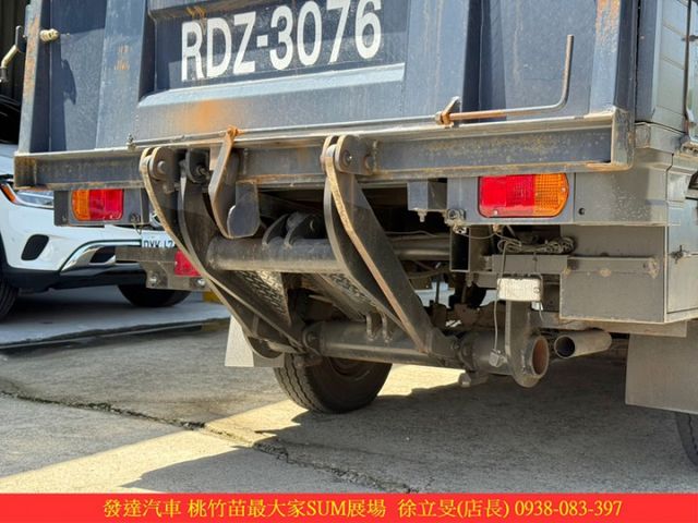 中華 得利卡 2023年 2.4 藍 統一  第7張相片