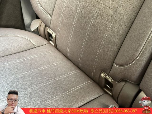 BENZ GLE250D 4MATIC 2017年 2.1 銀 7377  第11張相片