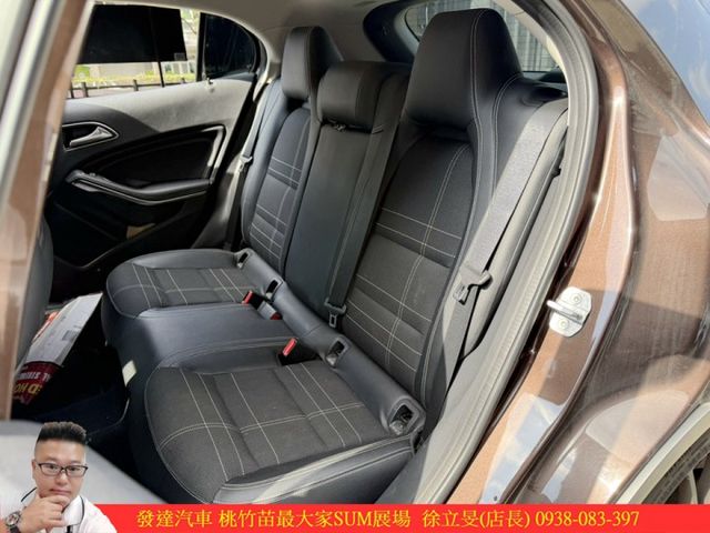 BENZ GLA200 2014年 1.6 棕 5986 TCBU  第4張相片