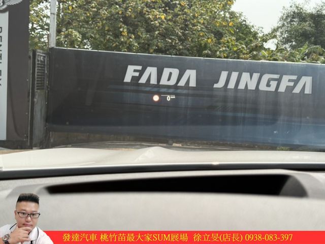 BMW X4 20I 油電 2023年 2.0 白 5000  第13張相片