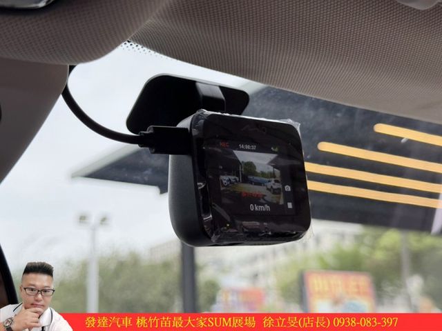 BMW X3 20I 2019年 2.0 黑 6576 順  第12張相片