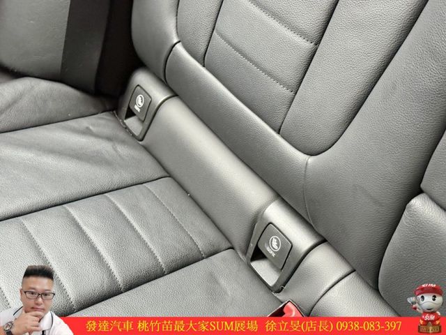 BMW X3 30I 2017年10月 2.0 黑 1998 順  第13張相片