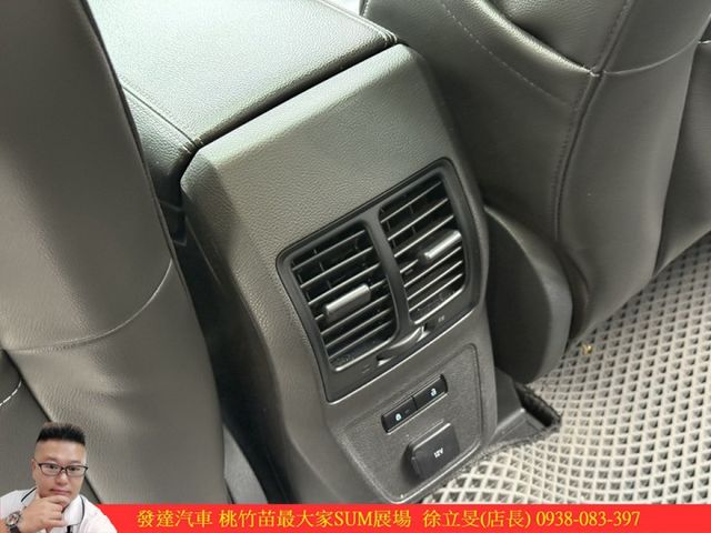 福特 KUGA 2018年 2.0 灰 1770  第9張相片