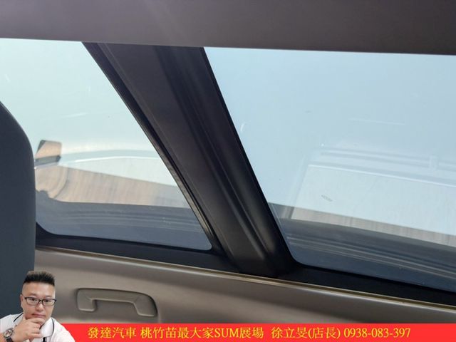 LEXUS RX200T 2016年 2.0 黑 9825 附HOT  第11張相片